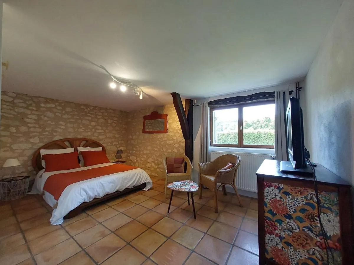 Le Moulin De Bernard Bed & Breakfast Saint-Pantaléon Fransa